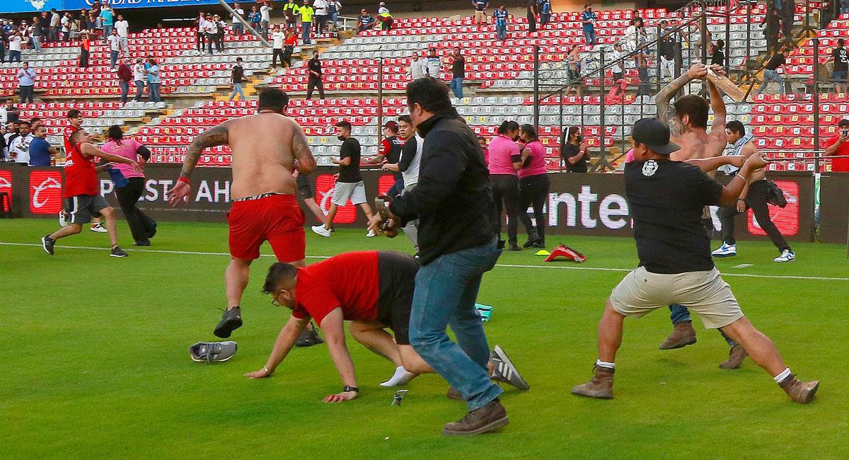 FIFA emitió comunicado sobre lo ocurrido en Querétaro. Foto: EFE