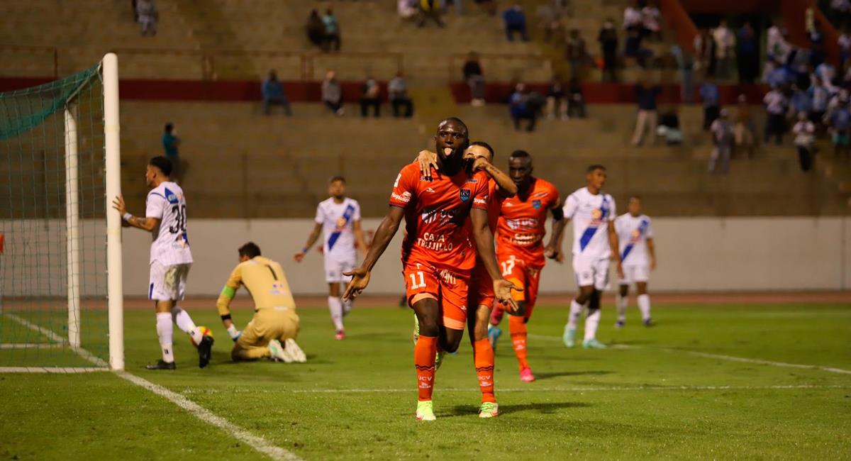 Abdiel Arroyo anotó un 'doblete' para César Vallejo. Foto: FPF