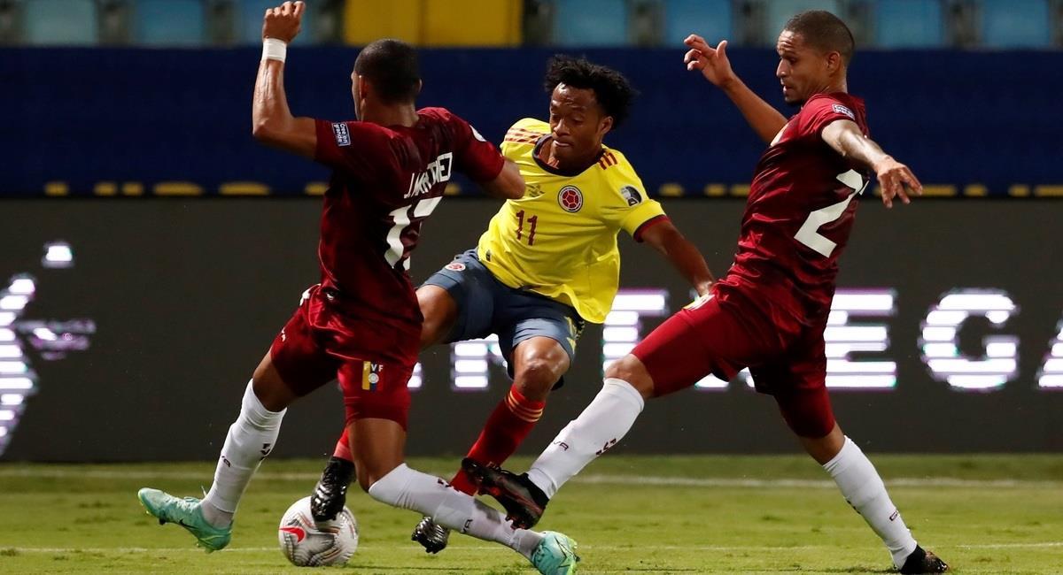 Colombia debe vencer a Venezuela para soñar con el repechaje. Foto: EFE