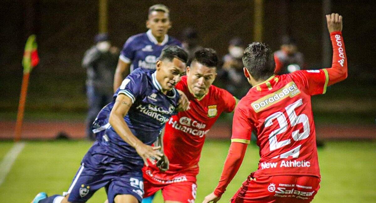 Huancayo y Cienciano igualaron 3-3.
. Foto: Christian Prucil