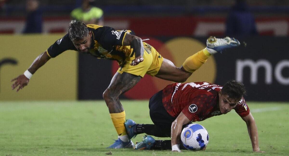 Caracas igualó 0-0 con The Strongest y se mantiene con vida en la Copa  Libertadores