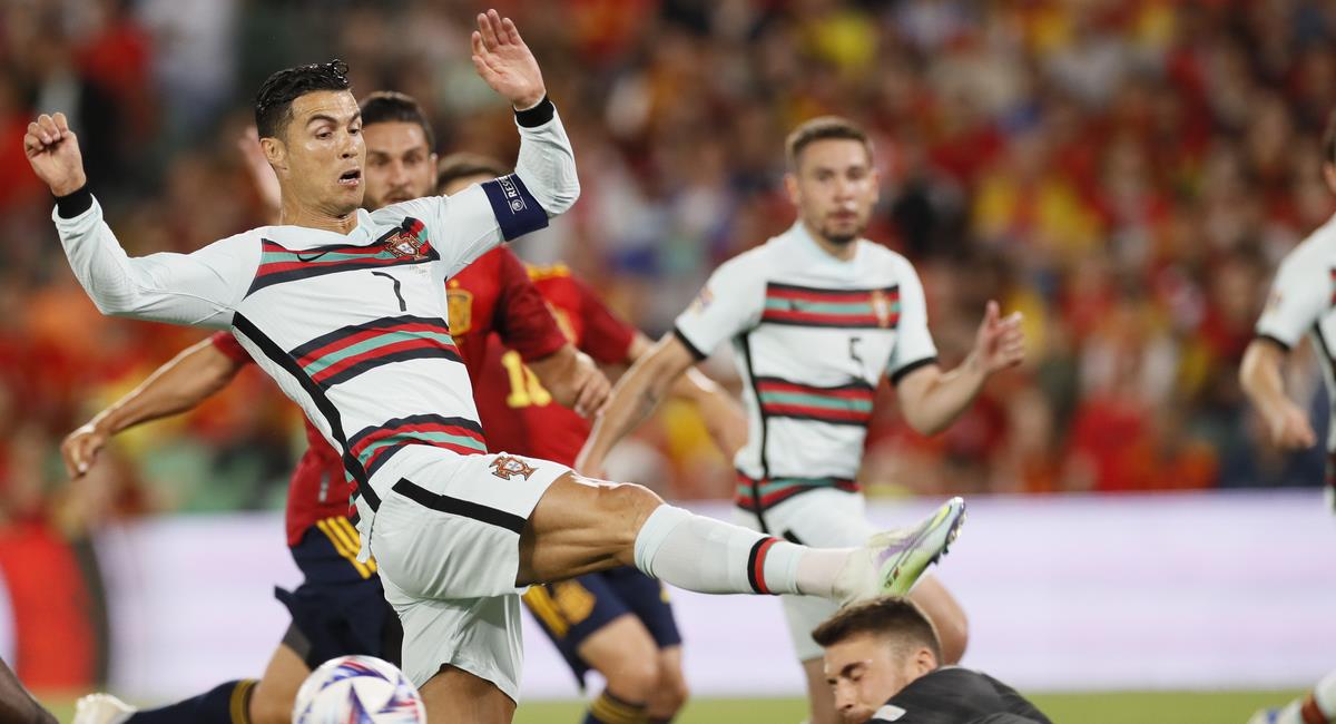 Espanha e Portugal empataram 1-1 no início do Grupo B da UEFA Nations League