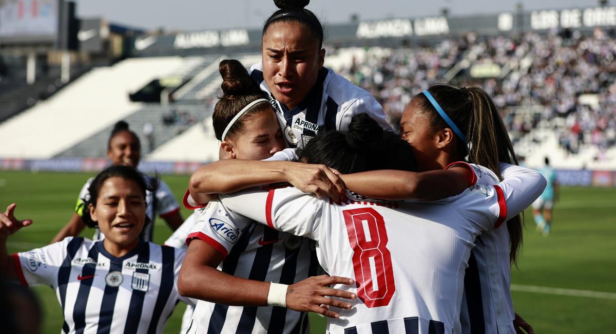 Alianza Lima quiere seguir en la cima de la Liga Femenina. Foto: Twitter @ligafemfpf