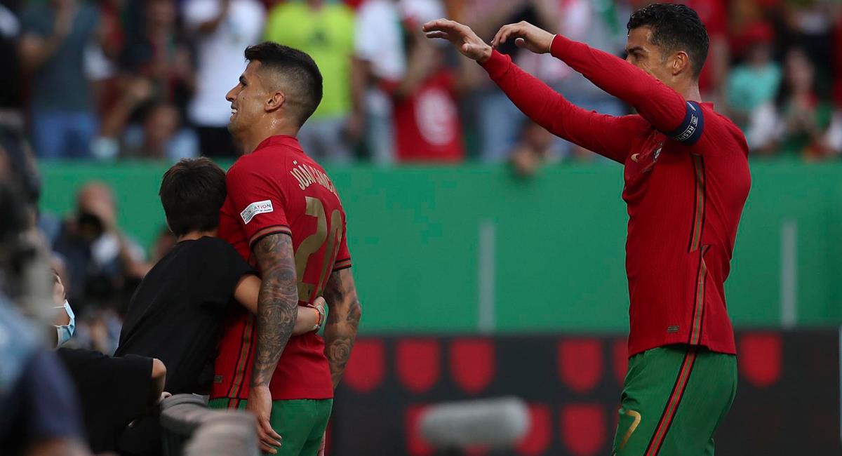 Joao Cancelo abrió el marcador para Portugal. Foto: EFE