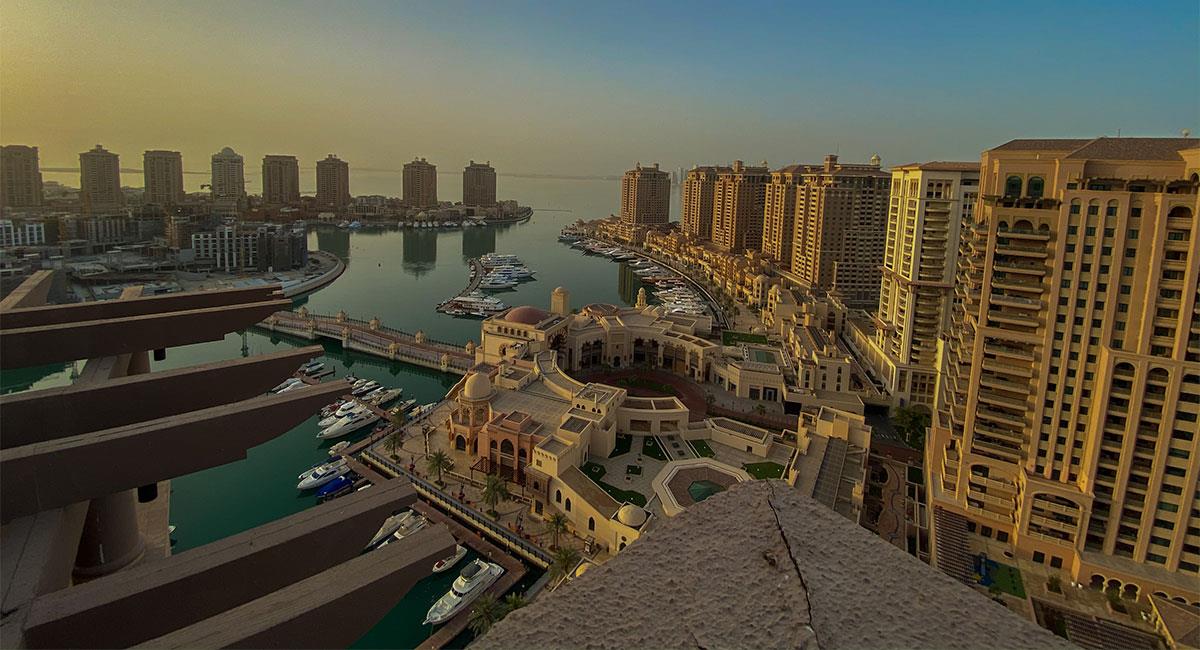 Doha, una de las ciudades sedes del Mundial 2022. Foto: Unsplash