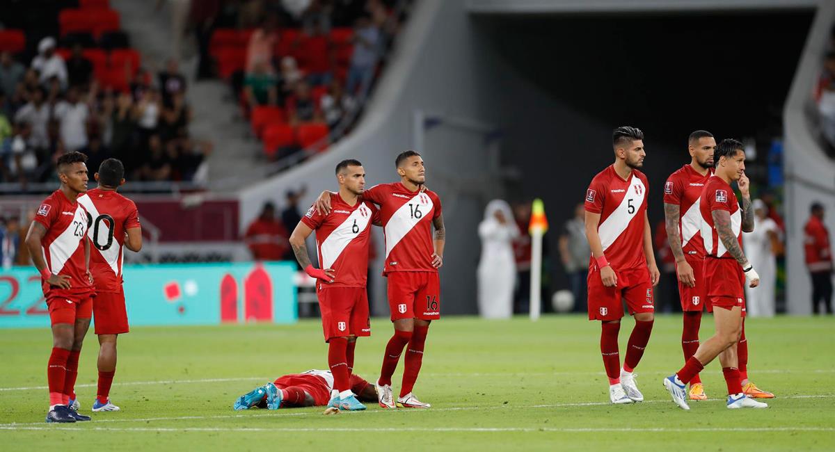 Perú falló dos veces en la tanda de penales ante Australia. Foto: EFE