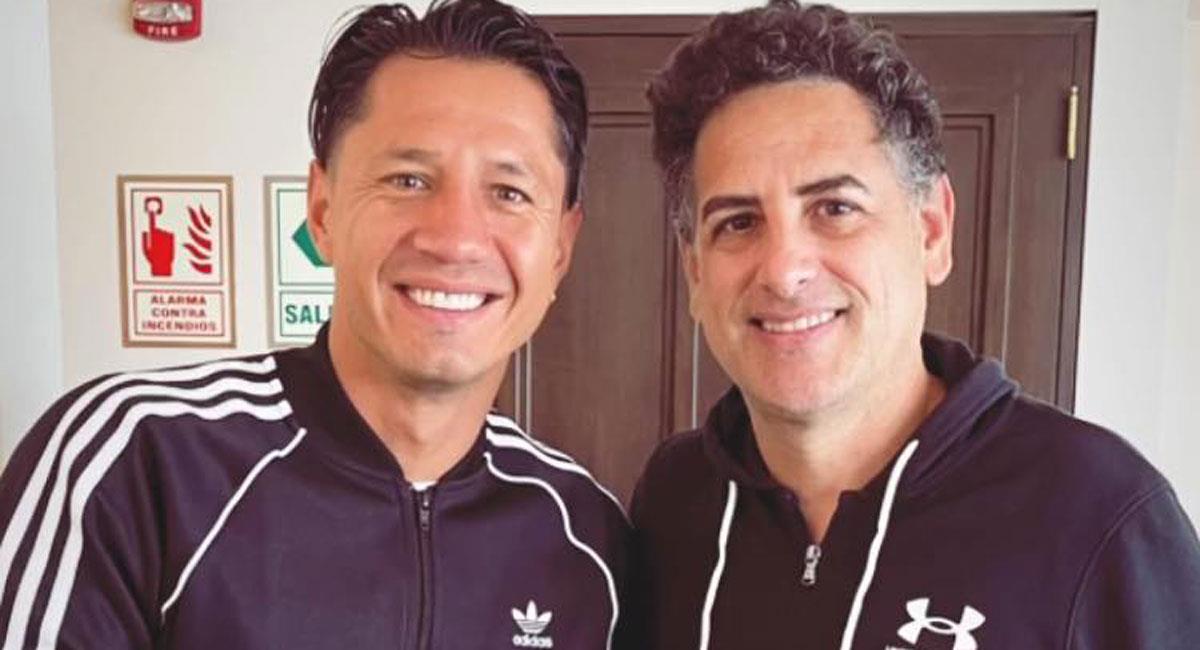 Gianluca Lapadula y Juan Diego Flórez. Foto: Instagram Gianluca Lapadula