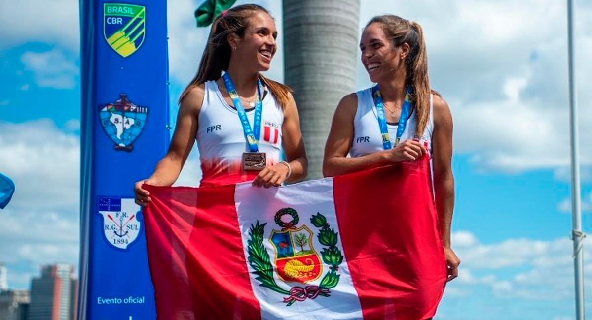 Alessia y Valeria Palacios se alzaron con la medalla de oro. Foto: Confederación brasileña de remo