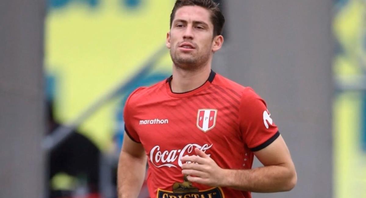 Santiago Ormeño debutó en Perú bajo el mando de Ricardo Gareca. Foto: Twitter @SeleccionPeru