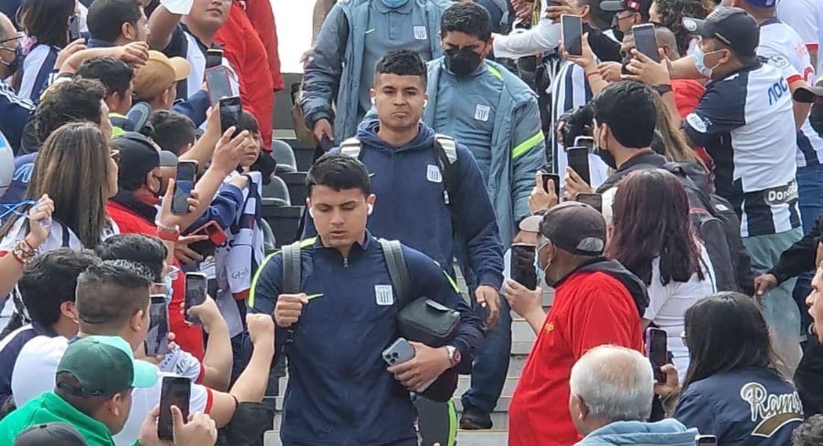 Alianza Lima previo al último clásico en Matute. Foto: FPF