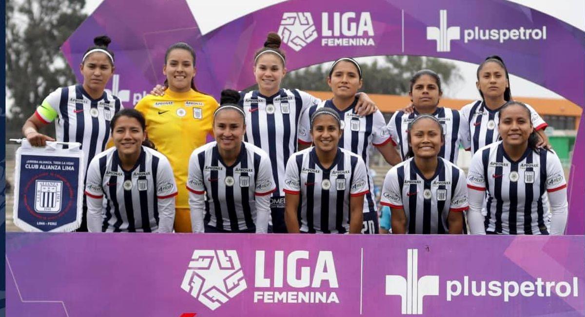 Equipo femenino de Alianza Lima. Foto: Facebook Club Alianza Lima