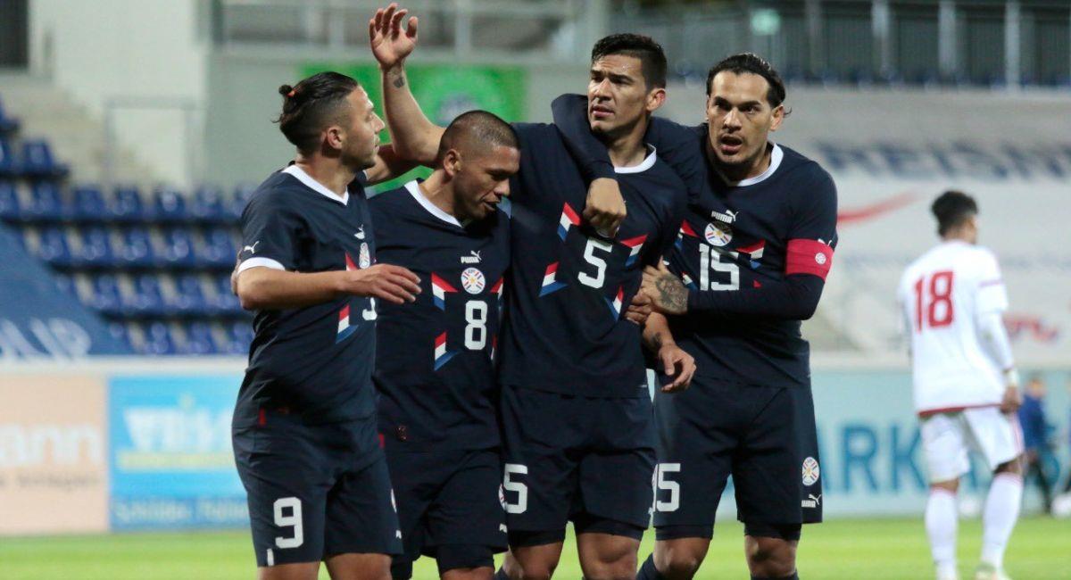 Paraguay doblegó a Emiratos Árabes Unidos en un amistoso internacional. Foto: Twitter Albirroja