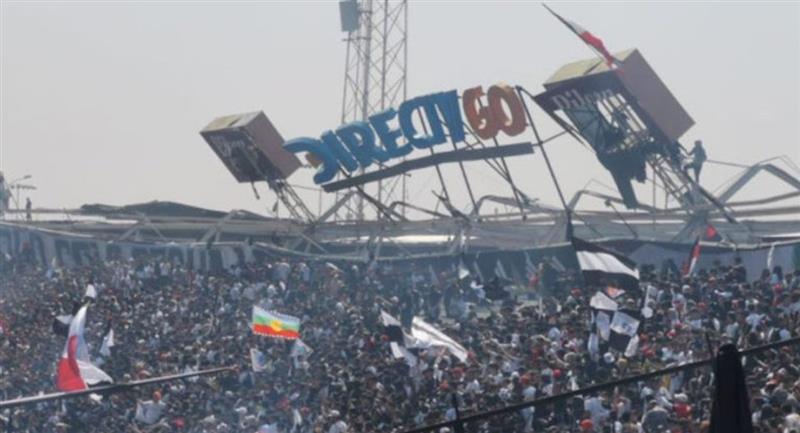 Colapsa techo de estadio de Colo Colo
