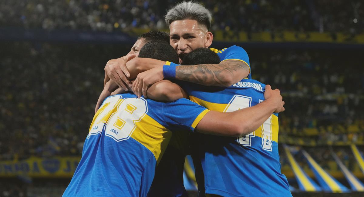 Boca Juniors celebra en lo más alto de la Liga Profesional. Foto: Twitter @BocaJrsOficial
