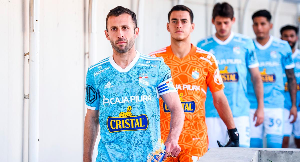 Sporting Cristal alista dos variantes. Foto: Twitter @ClubSCristal