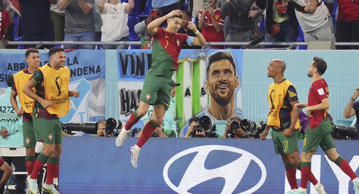 Celebración de Ronaldo se viralizó al ver la reacción de Lio Messi. Foto: EFE