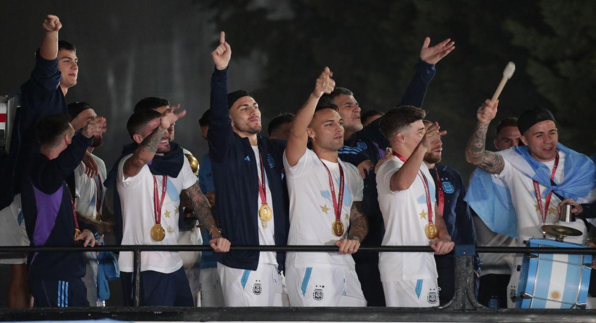 Llegada de Argentina tras ganar el Mundial 2022. Foto: EFE