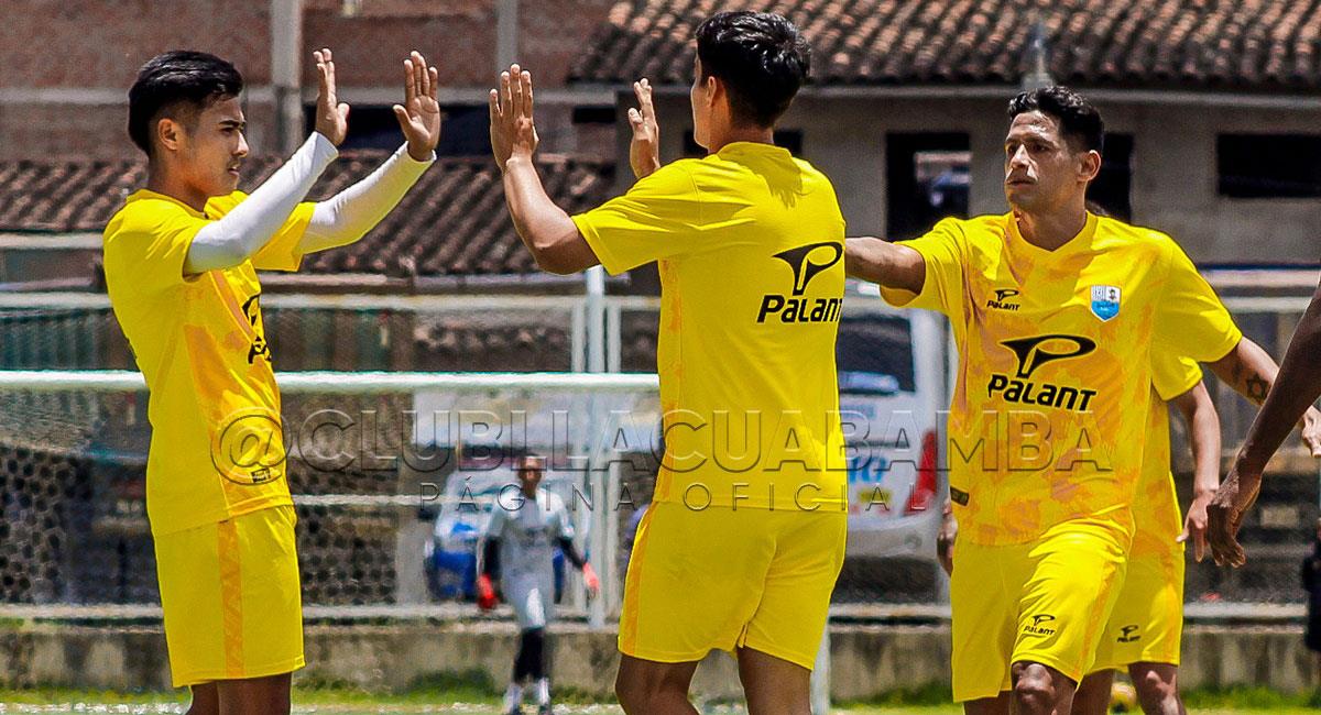 Deportivo Llacuabamba sigue entrenándose para la Liga 2. Foto: Facebook Club Deportivo Llacuabamba