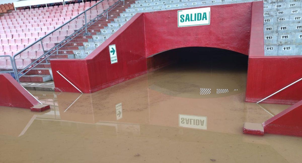 Estadio Mansiche de Trujillo tras las lluvias. Foto: Twitter Comunicadores liberteños
