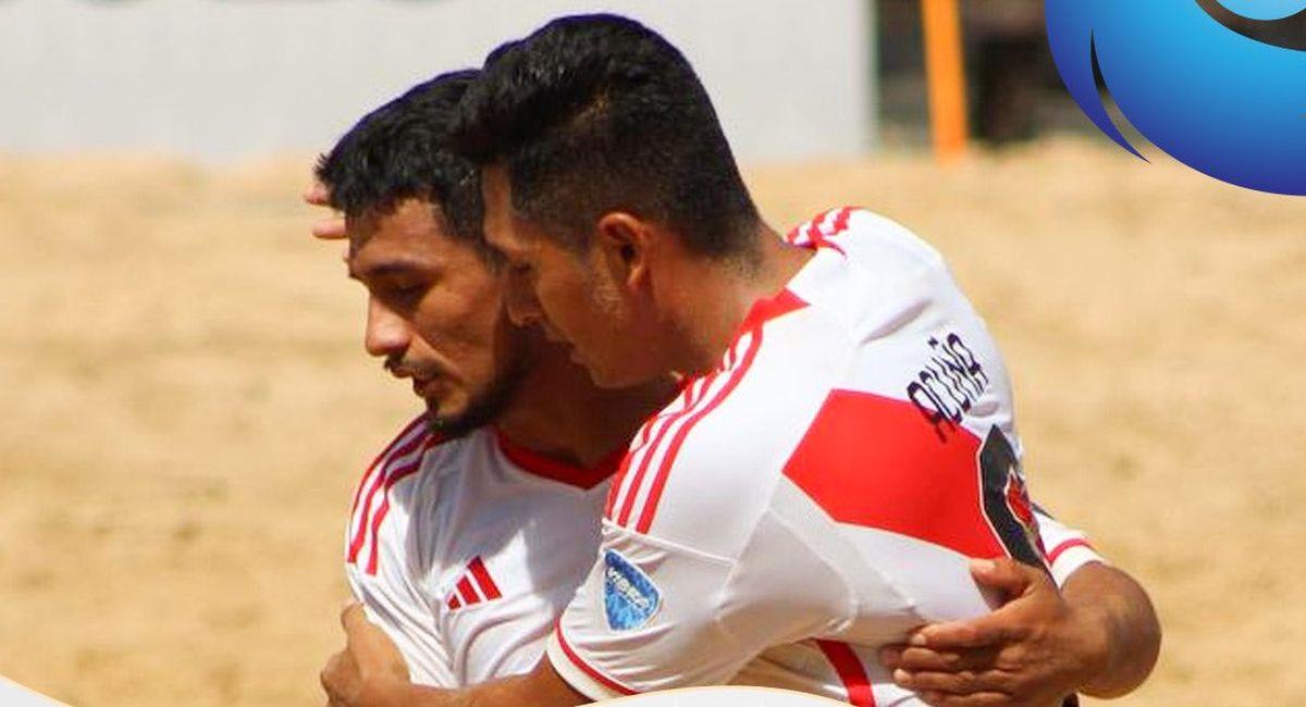 Perú celebrando ante Bolivia en fútbol playa. Foto: Twitter Copa América