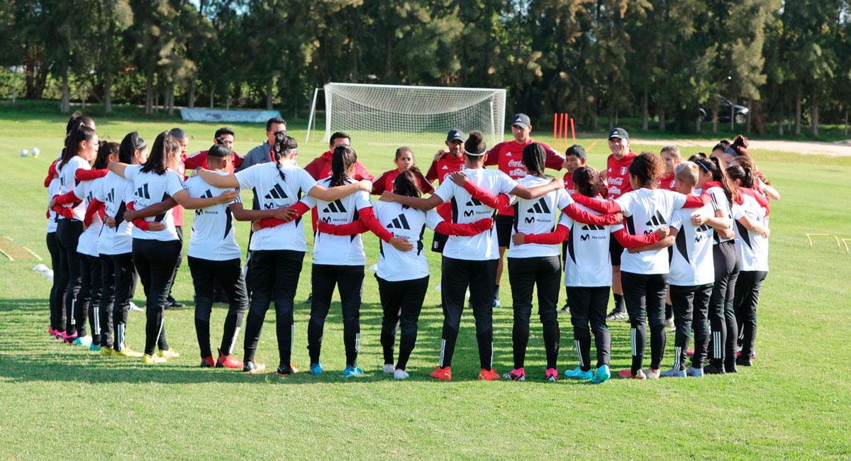 Selección Peruana Femenina entrenando en Uruguay. Foto: FPF