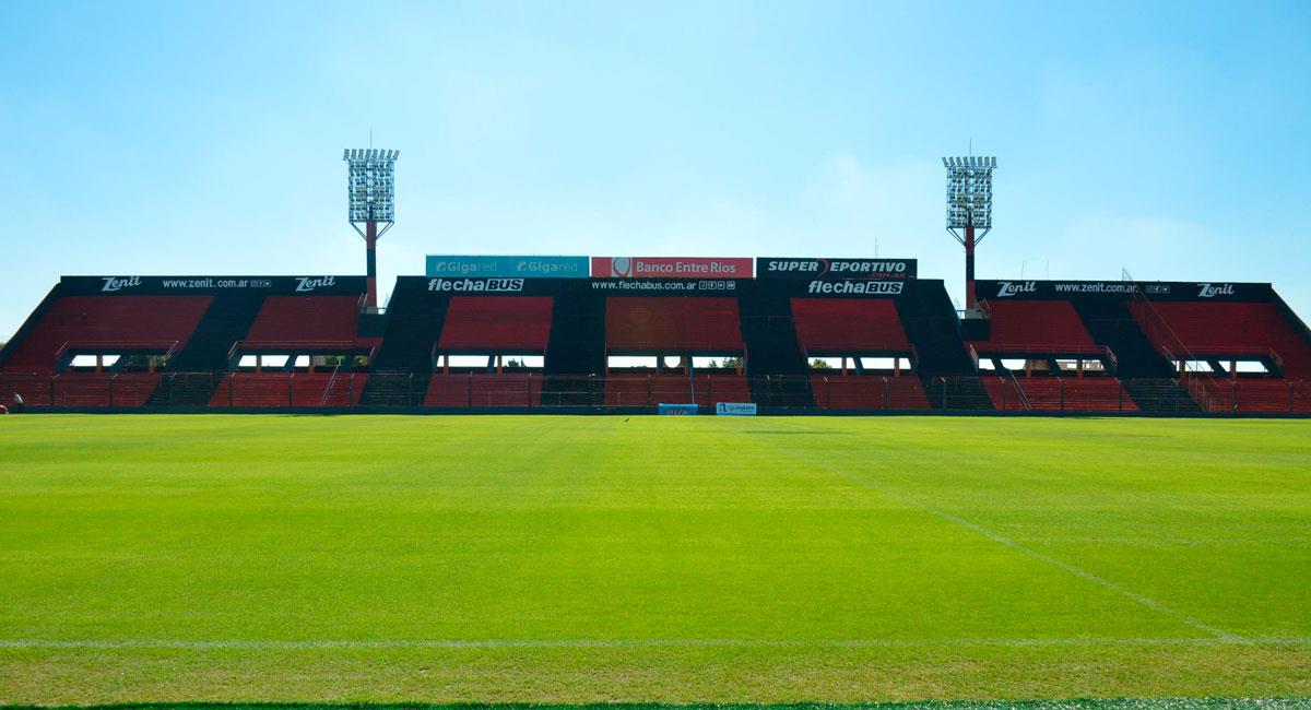 Estadio Presbítero Bartolomé Grella. Foto: Twitter @ClubPatronatoOf