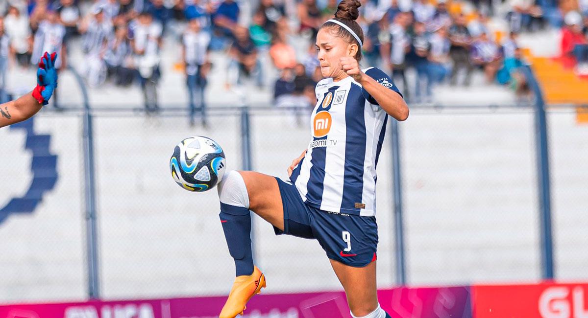 Adriana Lúcar, goleadora de Alianza Lima. Foto: Twitter @AlianzaLimaFF