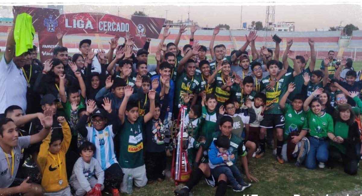 Sportivo Huracán de Arequipa. Foto: Facebook Club Sportivo Huracán