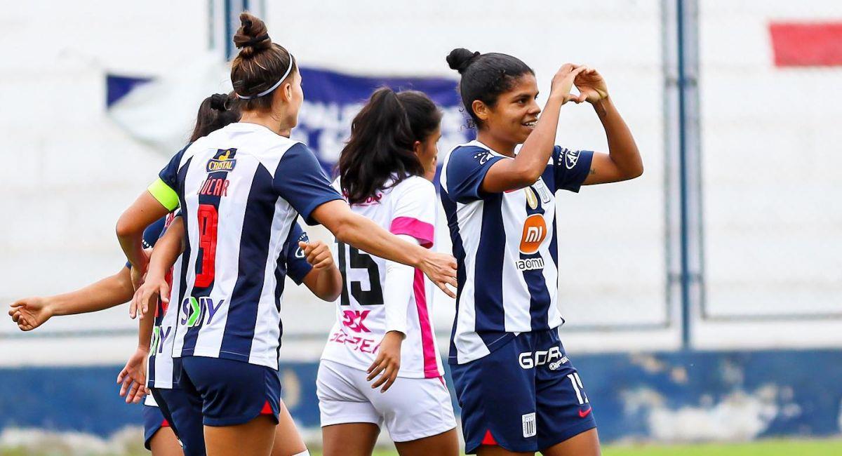 Alianza Lima celebrando en la Liga Femenina. Foto: Facebook Club Alianza Lima