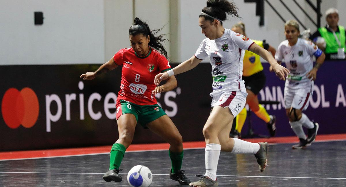 Libertadores Femenino Futsal se desarrolla en Paraguay. Foto: Twitter @LibertadoresFS