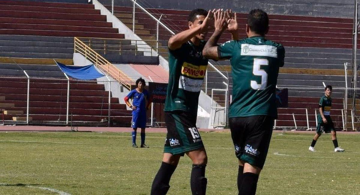 Sportivo Huracán celebra en la Copa Perú. Foto: Facebook Club Sportivo Huracán