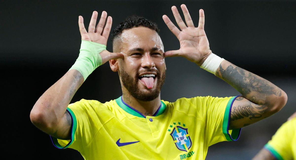 Neymar se convierte en el máximo anotador en la historia de la ‘Canarinha’. Foto: EFE