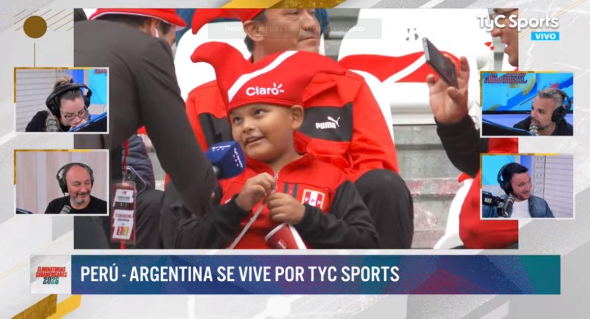 Hincha peruano previo al partido con Argentina. Foto: Captura