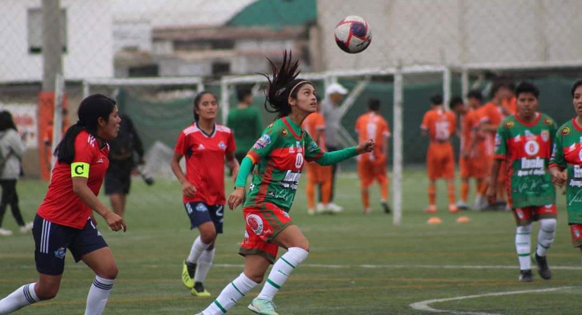 Gloriosa Cantuta (La Libertad) vs Soccer Ica (Ica) en acción. Foto: Facebook Vamos Por El GOL Huamachuco