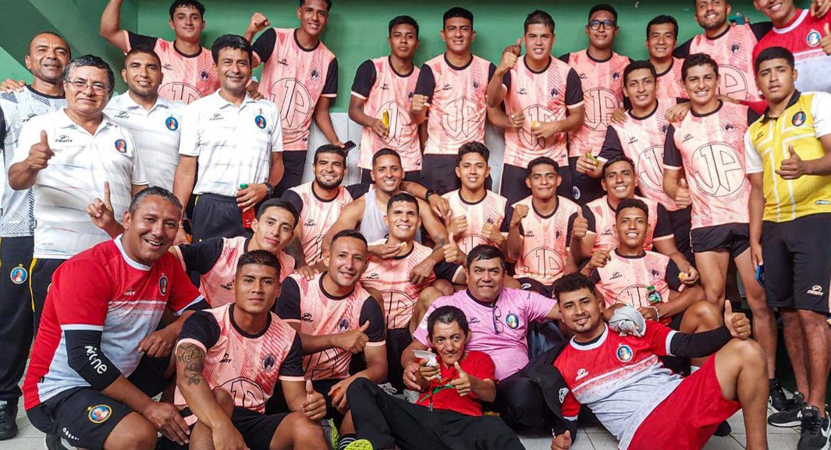 Juan Pablo ll sigue en carrera en la Etapa Nacional de la Copa Perú. Foto: Facebook Juan Pablo ll College Chongoyape