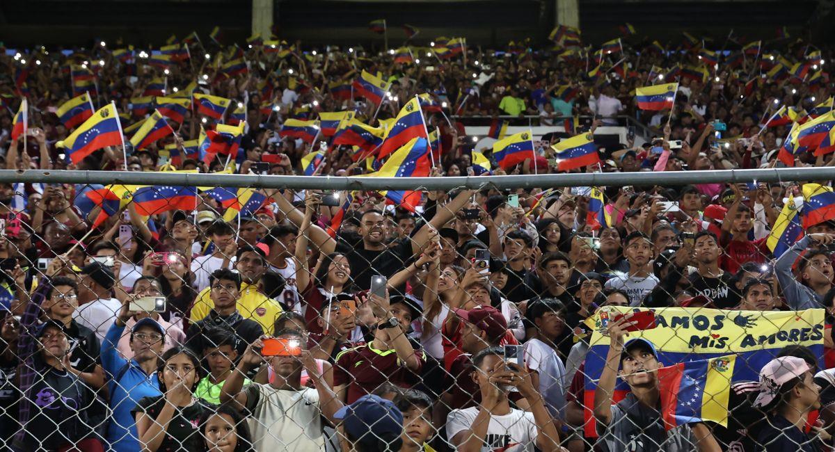 Hinchas de Venezuela. Foto: EFE