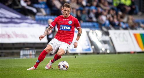 Oliver Sonne no pudo evitar derrota por goleada del Silkeborg