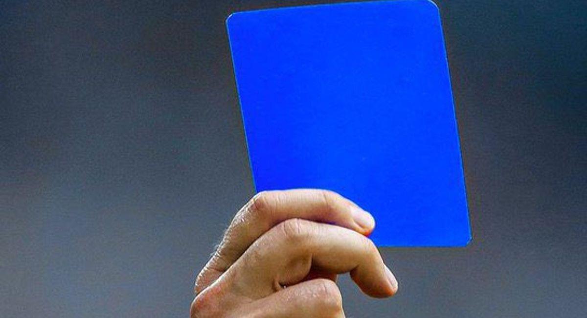 La nueva tarjeta azul en el fútbol. Foto: Twitter