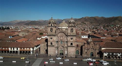 ¿Cuántas iglesias católicas hay en el Perú?