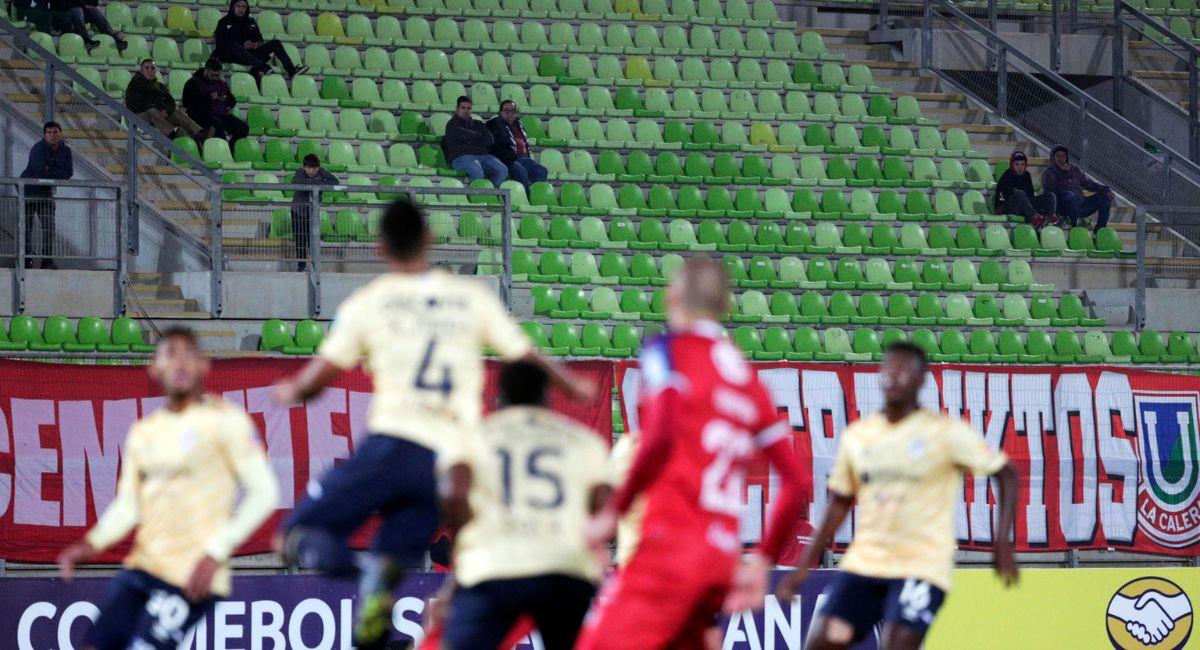 Equipo chileno, Unión La Calera, registra la peor asistencia de público en la Copa Sudamericana 2024. Foto: EFE