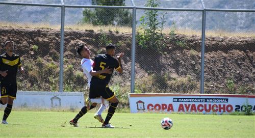Cantolao rescató un agónico empate ante Ayacucho FC